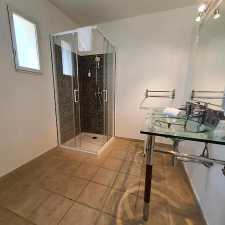 La Bergerie LʼÎle-Rousse