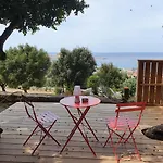 La Bergerie فندق LʼÎle-Rousse