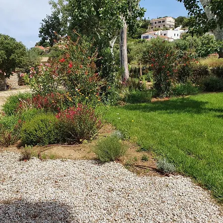 Hotel La Bergerie LʼÎle-Rousse