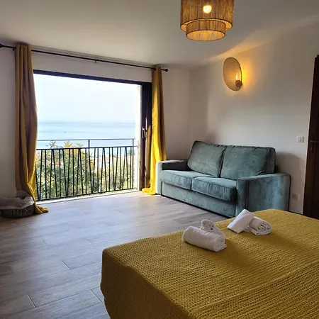 La Bergerie Hotel LʼÎle-Rousse