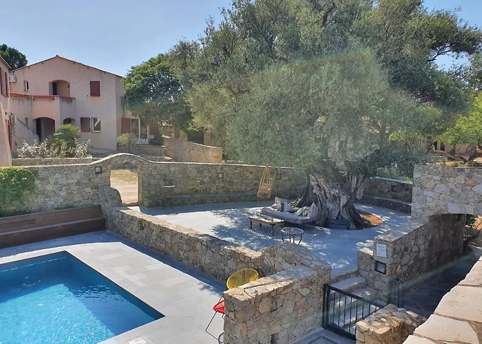 فندق La Bergerie LʼÎle-Rousse