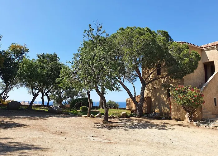 מלון La Bergerie 3*