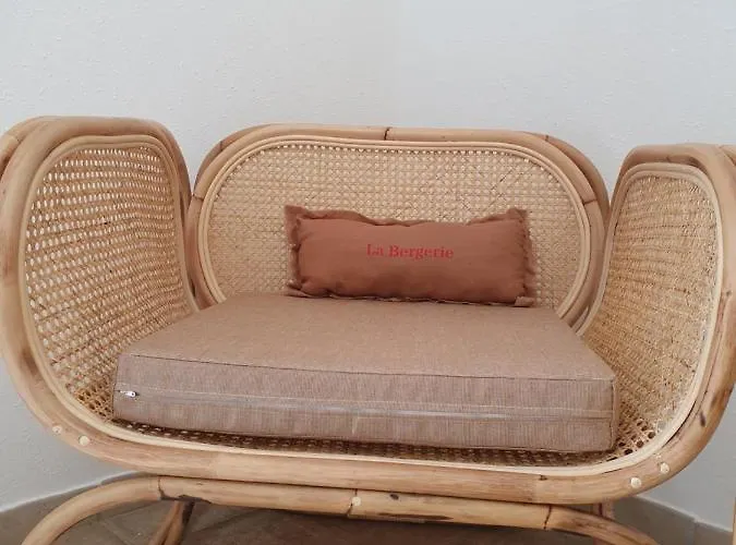 La Bergerie فندق