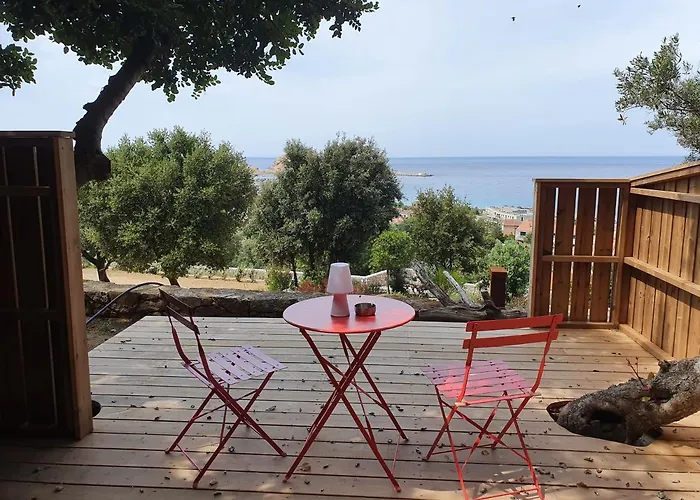 La Bergerie فندق LʼÎle-Rousse