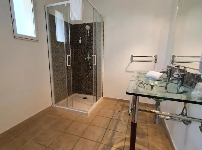 La Bergerie LʼÎle-Rousse