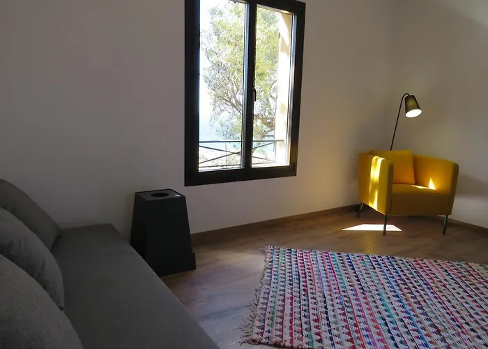 فندق La Bergerie LʼÎle-Rousse