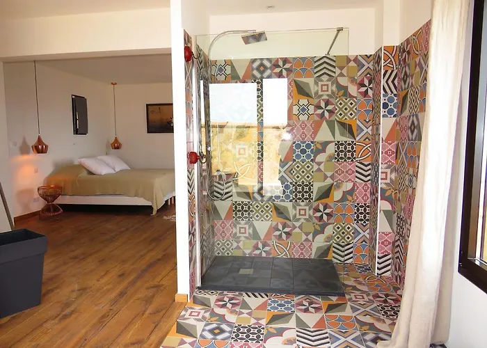 La Bergerie LʼÎle-Rousse